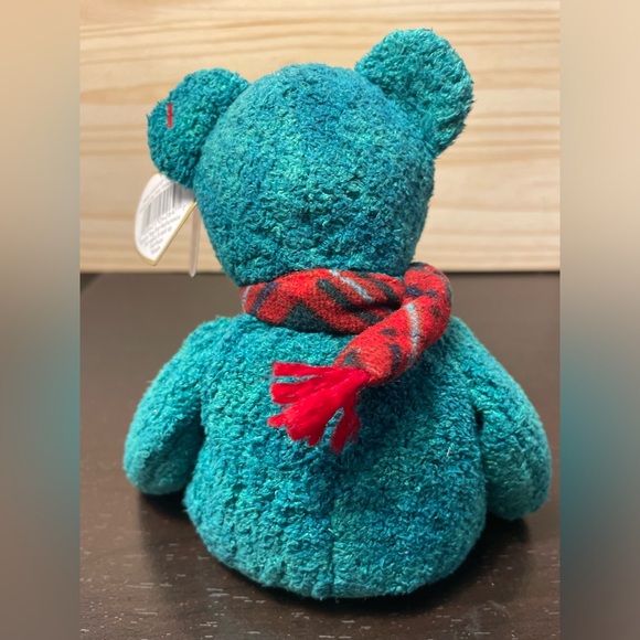 Wallace - 1999 Christmas Ty Beanie Baby // 3/$38 - Picture 2 of 13
